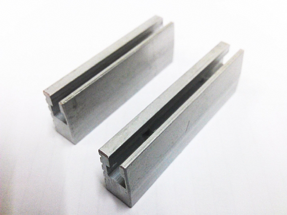 HN - Slide Engine Mount (1 set)